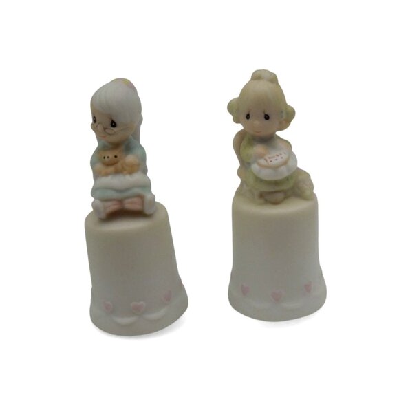 Precious Moments THIMBLE SET Purr-fect Grandma & Mother Sew Dear 80s Vintage - Picture 4 of 12